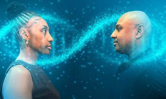 altered-skin-presents-when-we-see-ourselves