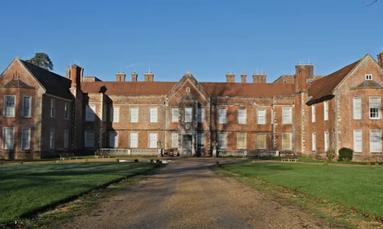 easter-adventures-at-the-vyne