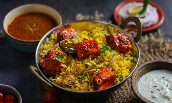 Spicy Tadka Indian Restaurant in Basingstoke